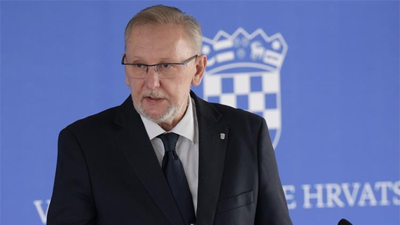 Božinović: Restrictions on public gatherings to be relaxed